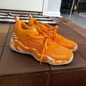 Adidas D.O.N. Issue #3 basketball shoes